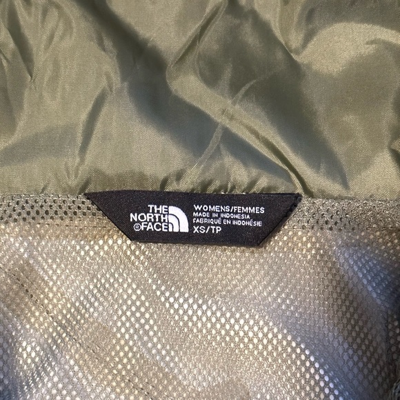 North Face Dry Vent Rain Jacket - Picture 5 of 5